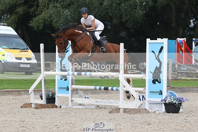 230908-155418-02668 - Cls 8 Snr 1.05m Open