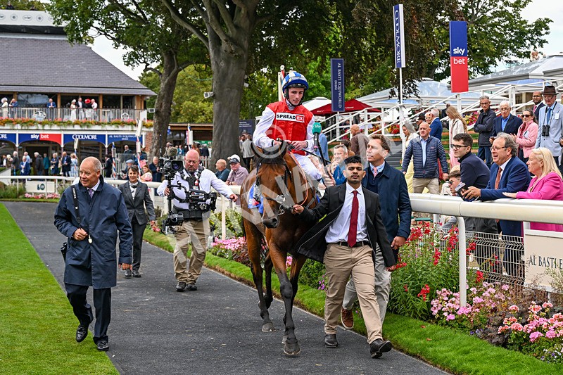 210826-Race 1-Blue Courvoisier-8647 - Race 1 13.50pm Sky Bet Mile Handicap