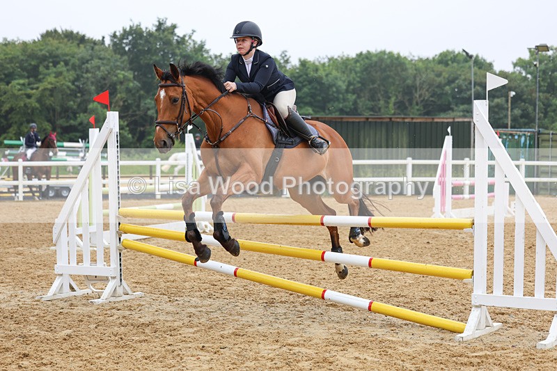 3E7A5345 - Class 4: Senior British Novice/90cm open