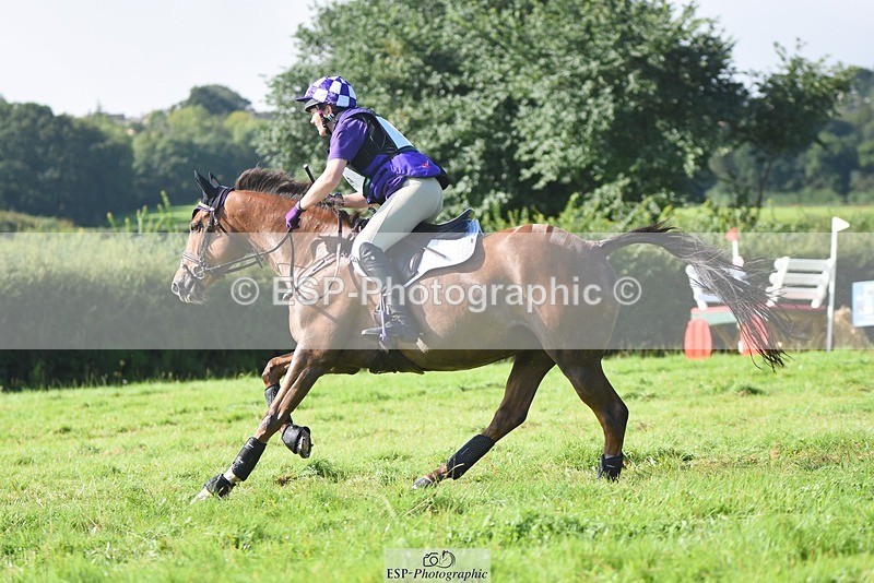 230820X-100052-1798 - BE90 XC 09.40 to Rider 151 at 11.44