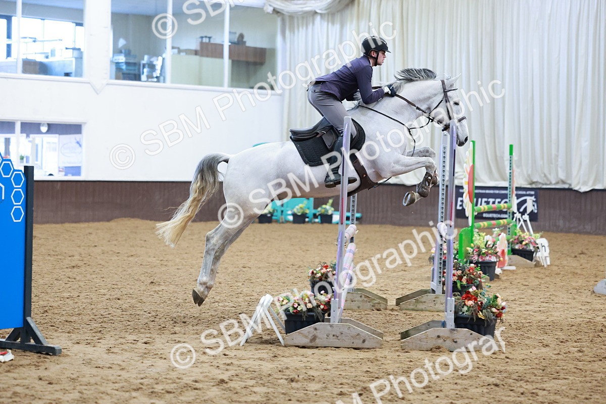 SBM_003390 - Class 10 - Nupafeed Supplements Senior Discovery/ 1m Open