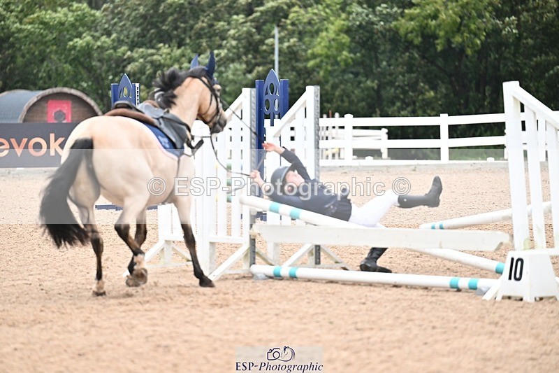 250920-111620-00449 - Cls 22+23 Club and Schools 70cm