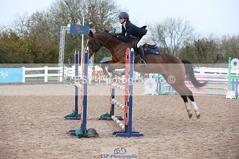 231112A-123148-04034 - Cls 19 Snr 1.05m Open