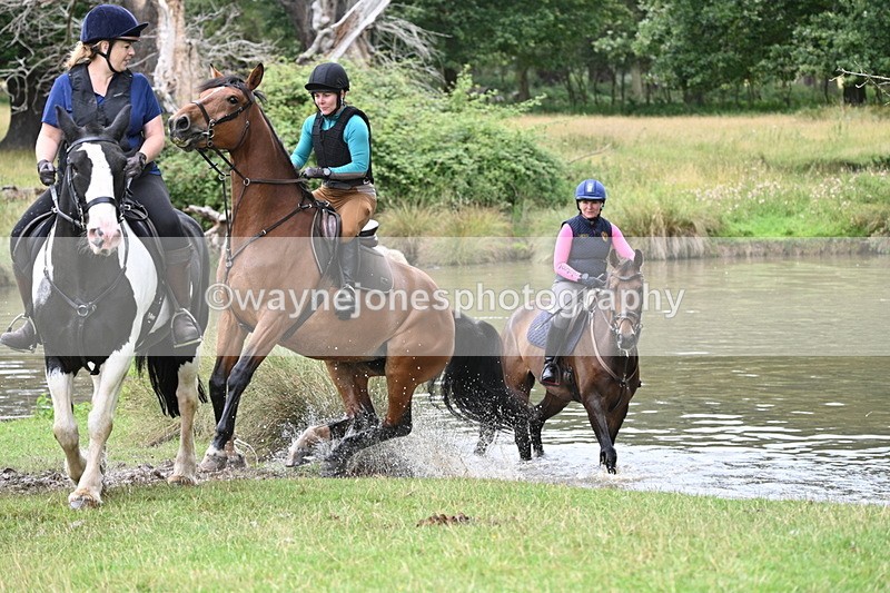 WJ7_3711 - Time at Water 12:15 to 12:50