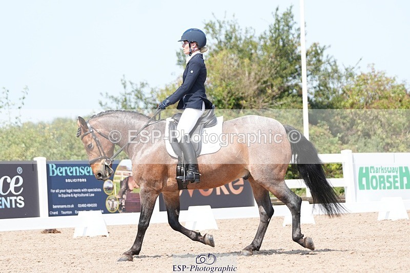 250817-125143-09462 - 177-Joanne.PengellyAshfield.Bob