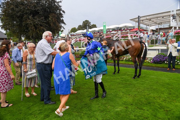 100923-Race 6-Anjo Bonita-0516 - Race 6 4.25pm Hanson Springs 60th Anniversary Handicap at York