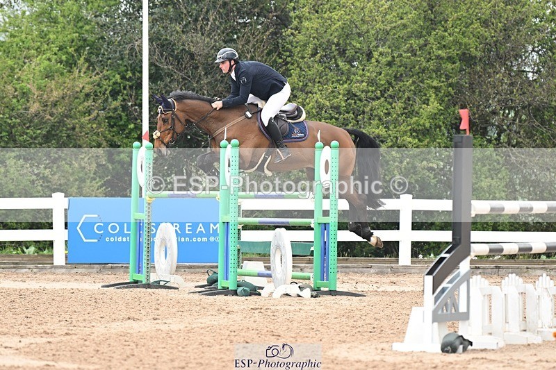 250424-122313-04289 - Cls 21 - 1 Star Gold Tour