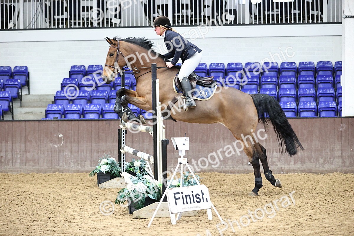 SBM_005899 - Class 16 - Senior Newcomers - 1.10m Open
