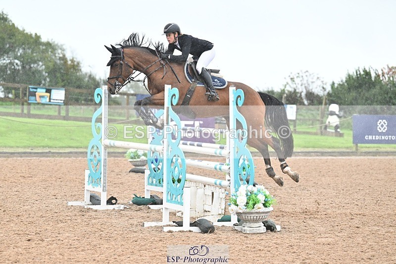 251003-123635-00770 - Cls 2 Newcomers and 1.10m