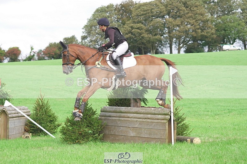 230923A-130618-01180 - 90 XC Start to 13.30