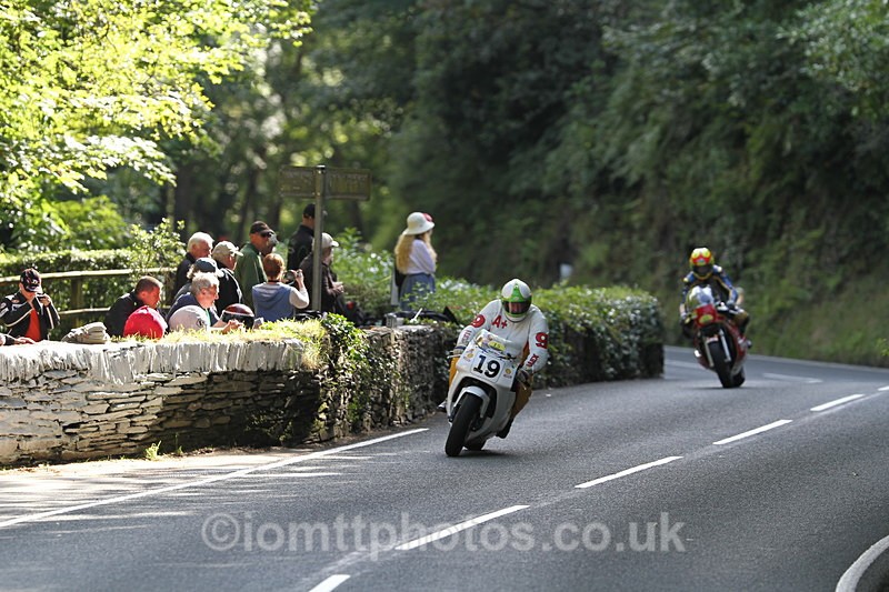 FOM_0958 - Classic TT Lap of honour