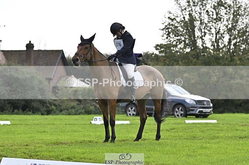 241025-121912-07078 - 376-Rachael.Hardman-WHIPPLETREE.HAILEYS.COMET