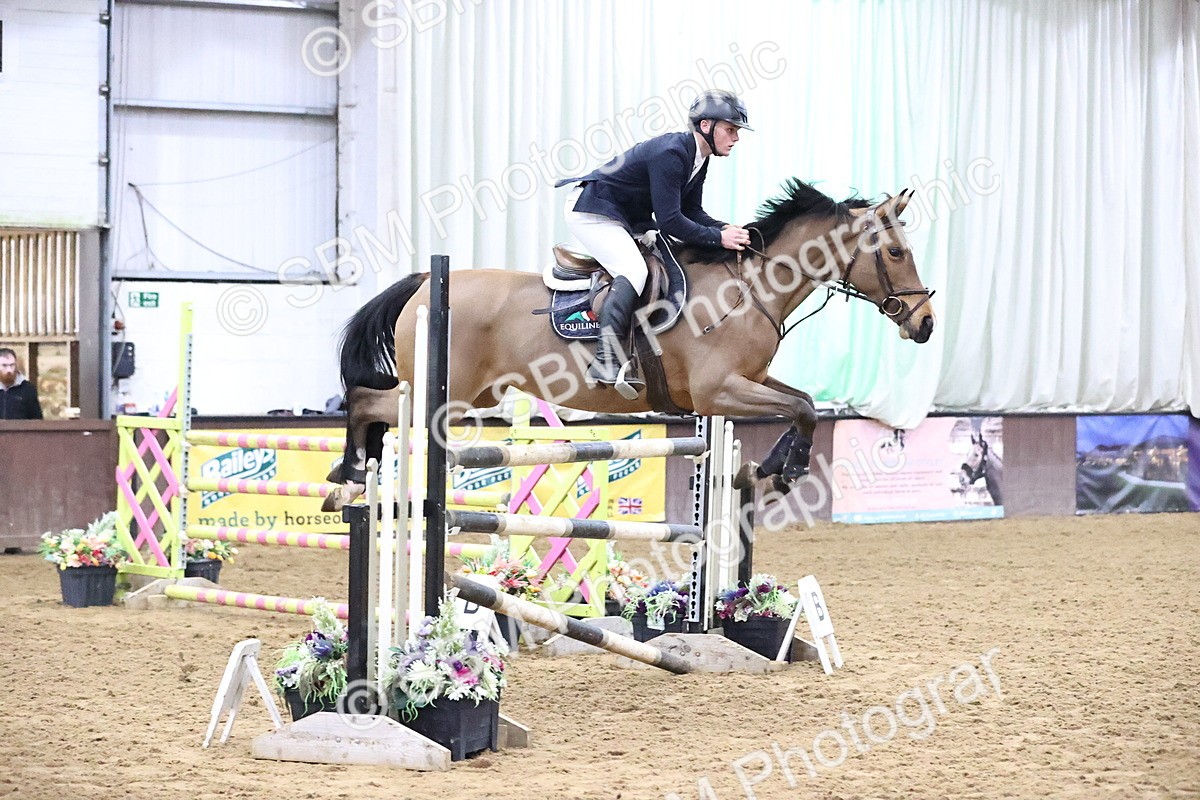 SBM_002235 - Class 11 - Senior Foxhunter - 1.20m