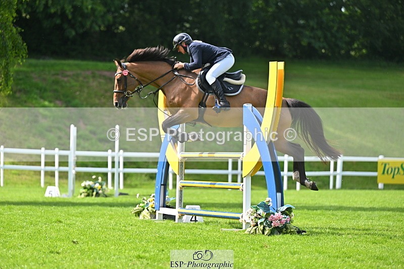 140626A-161832-00192 - Cld 46 Snr 1m 10 Grand Prix