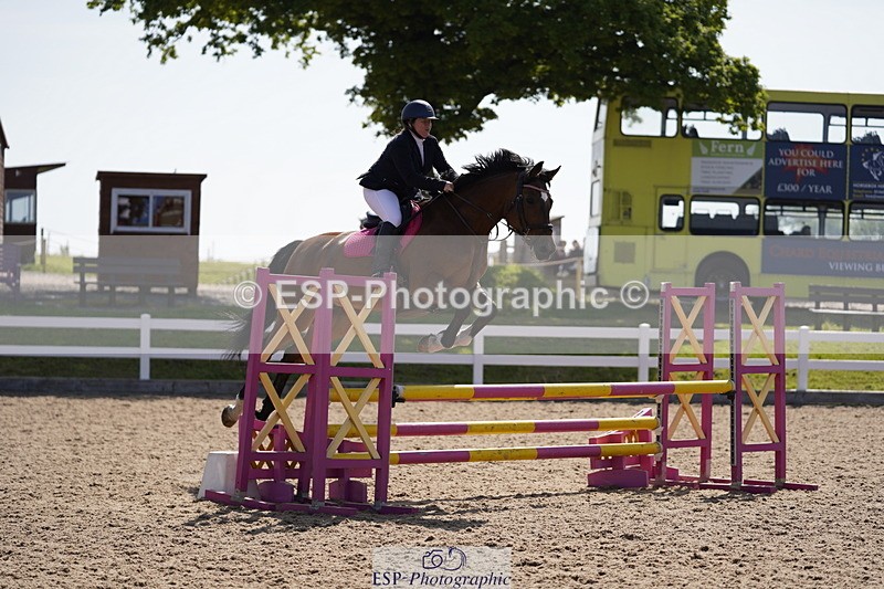 230527A-101816-03620 - Cls 19 British Novice & 90cm Open