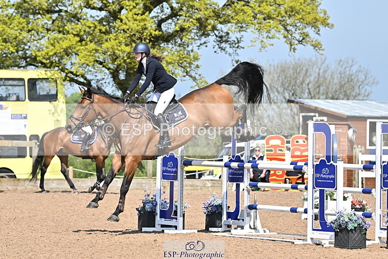 240509A-104341-00969 - Cls 8 Foxhunter