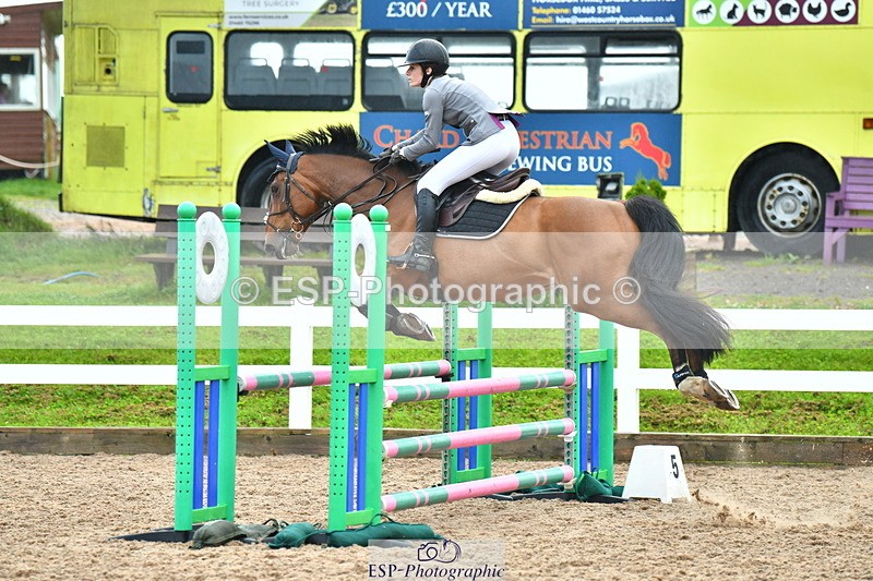 230812A-091932-07601 - Cls 25 A&B Brit nov & 90 Open