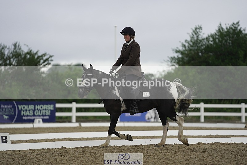 230708A-095622-00240 - Intro C