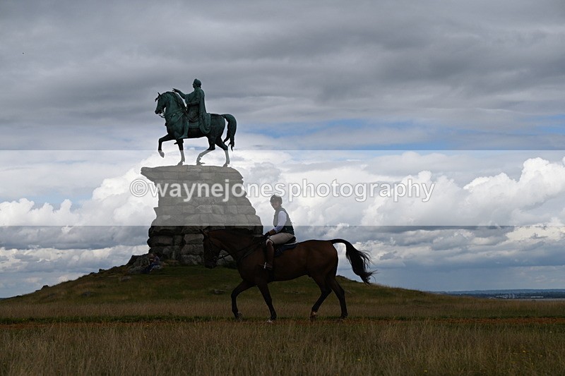DSC_9399 - Time at Statue 14:33 to 15:10
