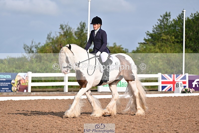 240817A-093757-06663 - 212-Emma.Lomas-My.last.rolo