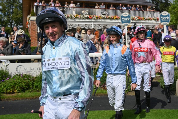 yr18082021r1-6 - Race 1 1.50pm Sky Bet & Symphony Group Stakes