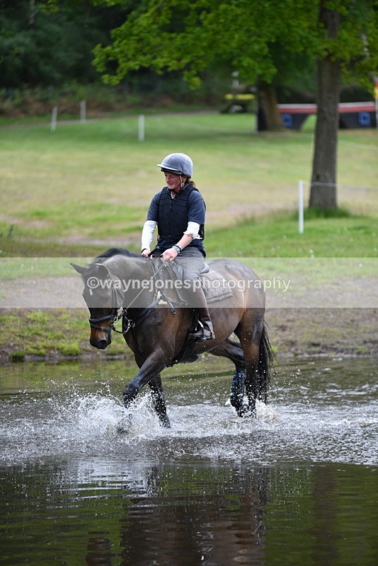 WJ5_5319 - Time 12:04 to 13:05