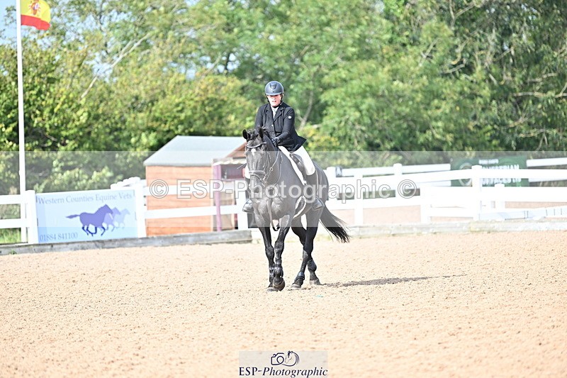 241004A-125029-02108 - Fri 09 95cm Amateur Quals