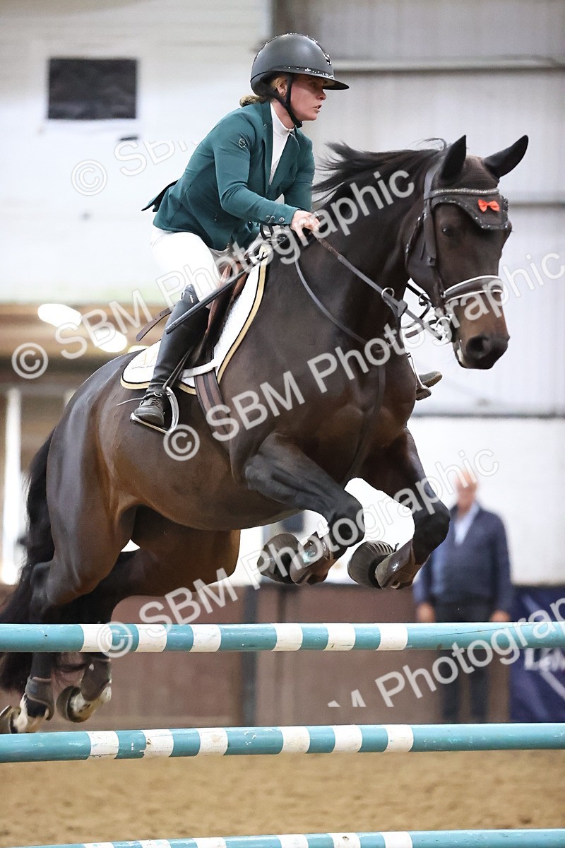 SBM_003740 - Class 12 - Senior Foxhunter 1.20m