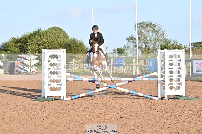 240820A-191641-01287 - Cls 7a 7b & 8 90cm