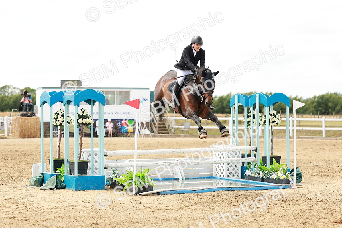 SBM_019062 - Class 21 - Senior Newcomers Championship 2d Rd