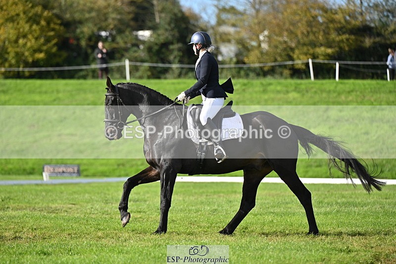 251024A-120946-09520 - F-468-Tabitha.Stephenson