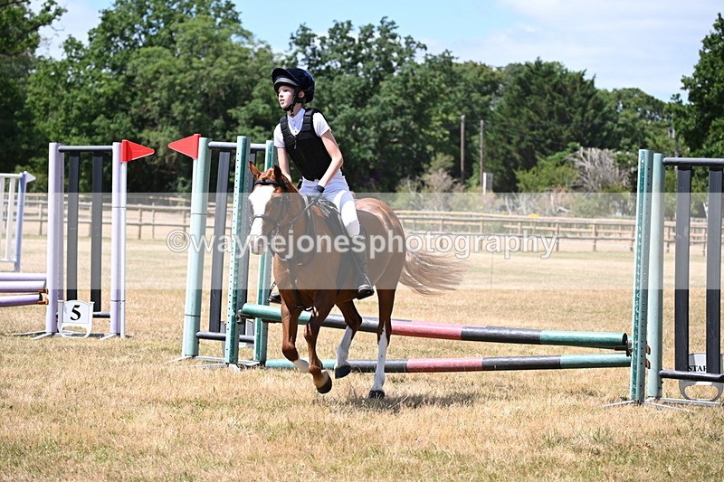 WJ6_5736 - Class 13 Novice 60cm