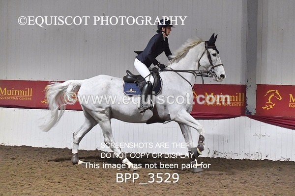 BPP_3529 - CLASS 17 Senior Newcomers/ 1.10m Open