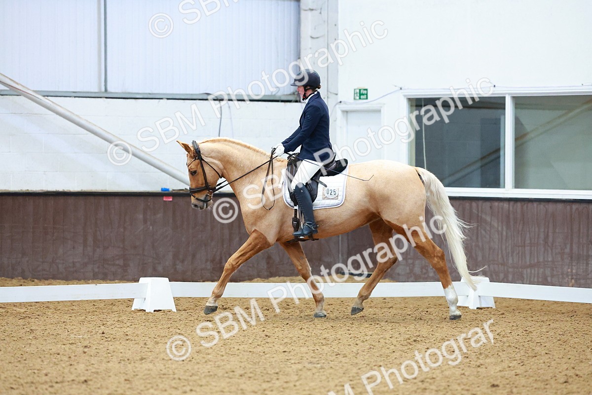 SBM_001222 - Class 18-15-16-22 - Elementary 5 Novice 5-Novice 6