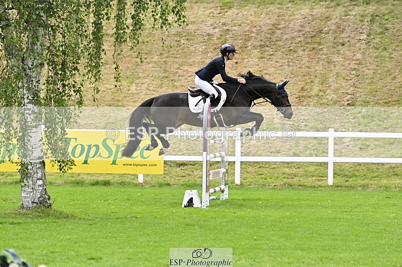 250613A-142041-02576 - Cls 4 Snr 1.20m Open