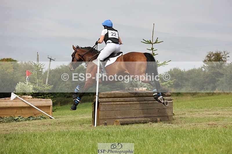 240831A-131359-03103 - 022-Danielle.Burnford-ULTRA.LIGHT