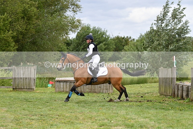 WJ5_3675 - Class 6 80cm