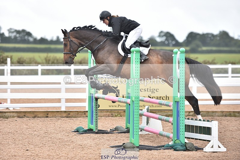 230805A-100746-00553 - Cls 5 Snr British Novice & 90cm Open