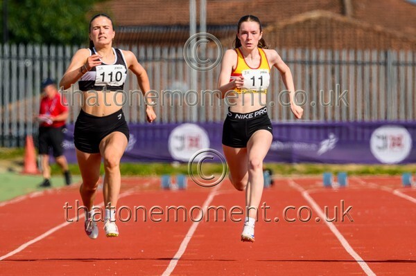 Age25SUN-928182 - Track Female Set One