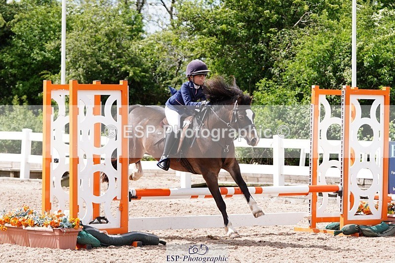 250505-120444-04279 - Cls 18+19 Club and Schools 60cm