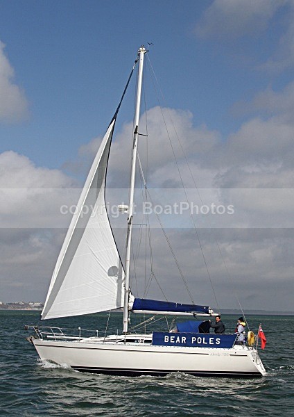 100425 BEAR POLES IMG_5260jpg - Sailboats - monohull