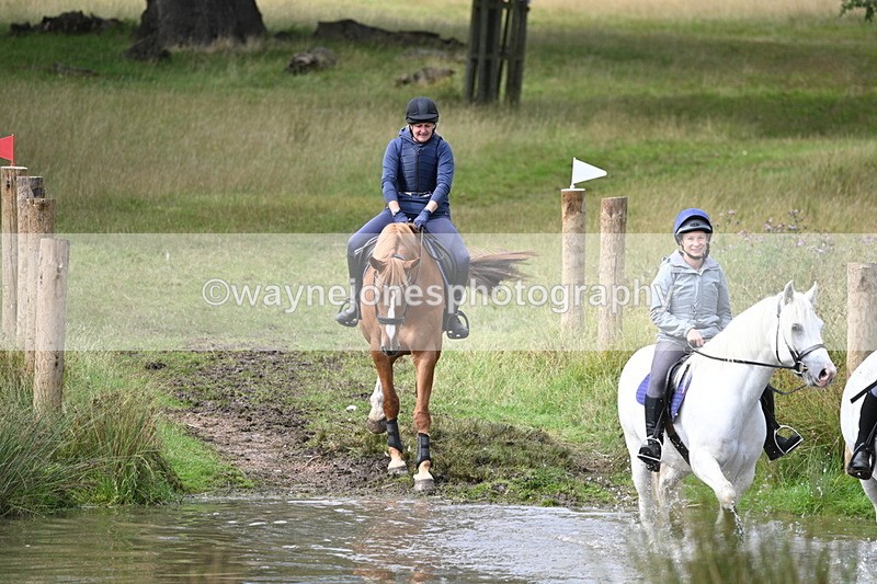 WJ7_1537 - Time at Water 10:48 to 11:13