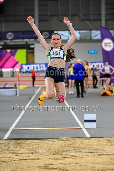 Age26SUN-918667 - Field Female