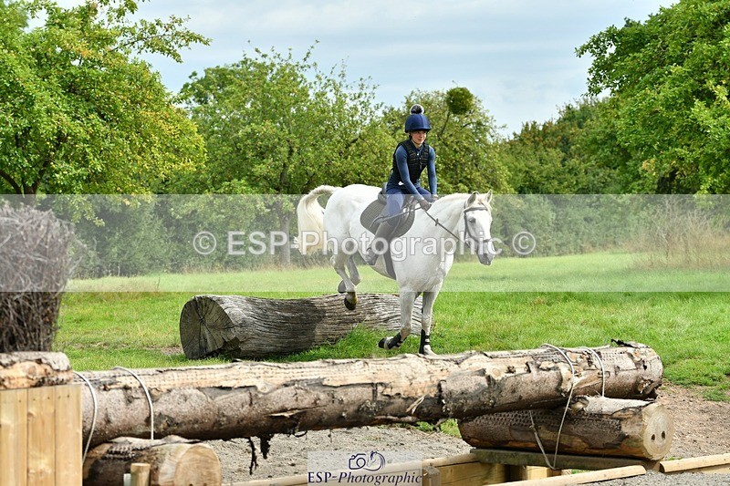 230817-152958-01532 - Theo's 2nd Group - XC