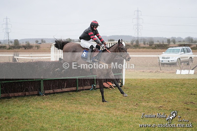 PtP 260125 101 - Cocklebarrow Point-to-Point racing with the Heythrop Hunt 26/01/25