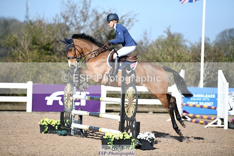 250330-102010-06069 - Cls 32 British Novice and 90cm