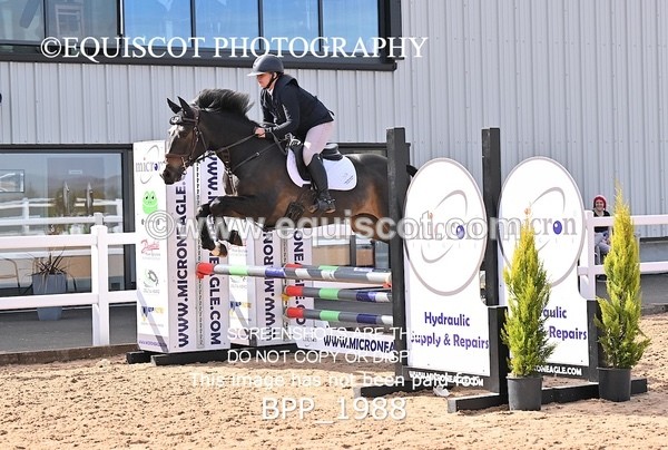 BPP_1988 - CLASS 3 - FRI - Senior British Novice/90cms Open