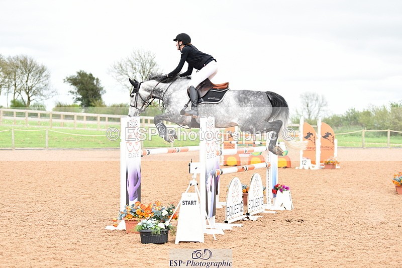 230507A-141040-08341 - Cls 48 Foxhunter