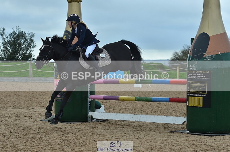 231119A-135150-06069 - Sun Cls 26 Springboard 128cm & 138cm