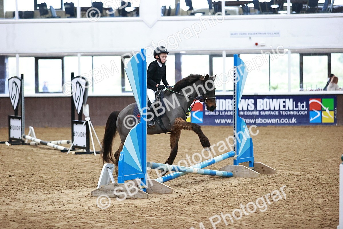 SBM_000051 - Class 1 - Cross Pole Jumping 30cm 40cm